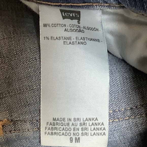 𝅺levi’s Cut off Shorts - Picture 4 of 6